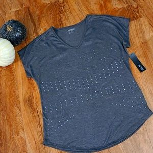 APT. 9 Soft sparkle tee in size S.